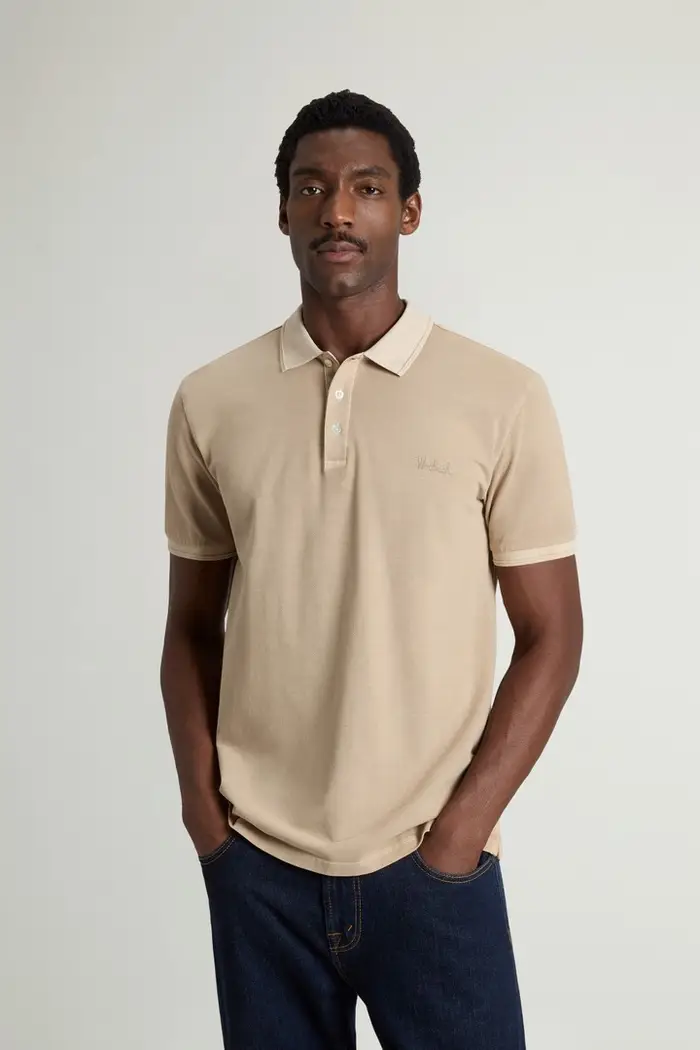 Woolrich uomo Polo Mackinack in piqué di cotone elasticizzato tinta in capo Beige Faded Travertine