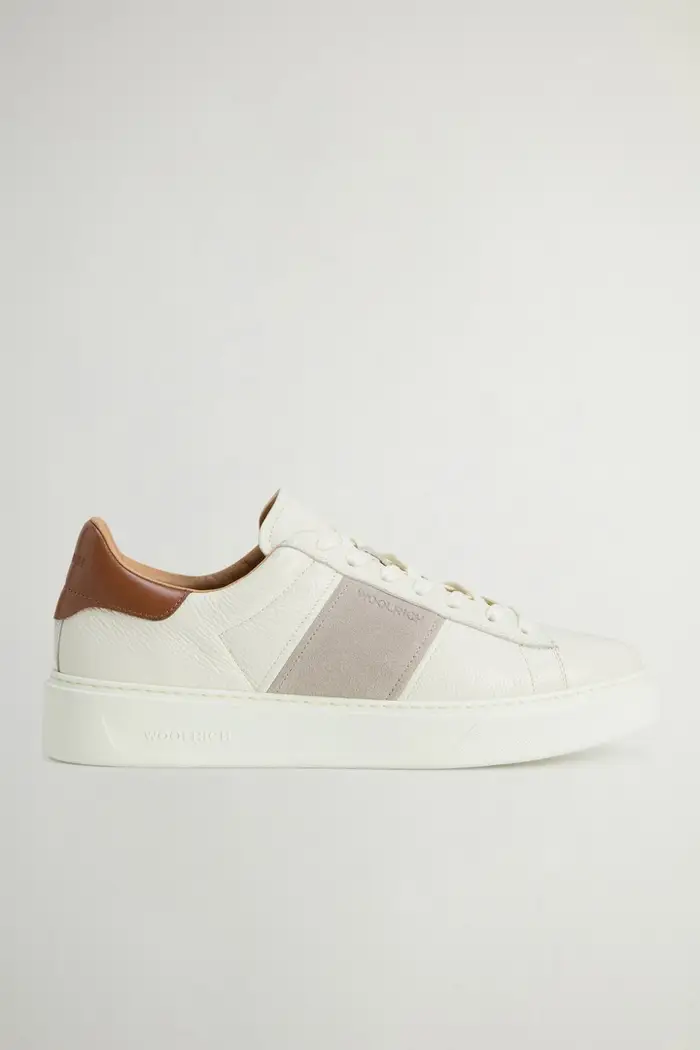 uomo Sneakers Classic Court in pelle e camoscio Bianco Off White Sand