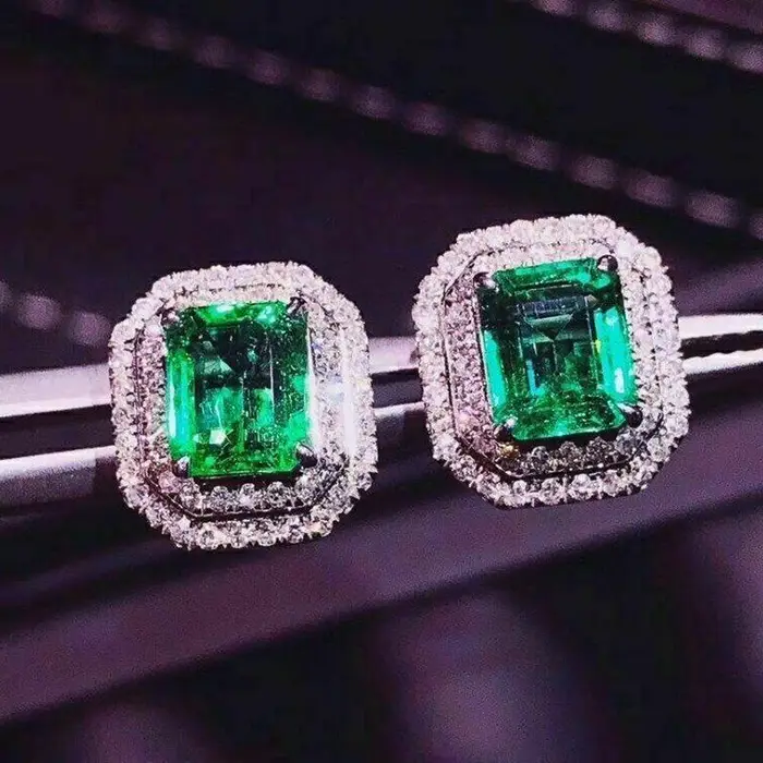 Orecchini a Bottone Huitan Nobili con Zirconia Cubica Verde per Donna Nuovi per Matrimonio Anniversario Festa Accessori Femminili Regalo Gioielli alla Moda